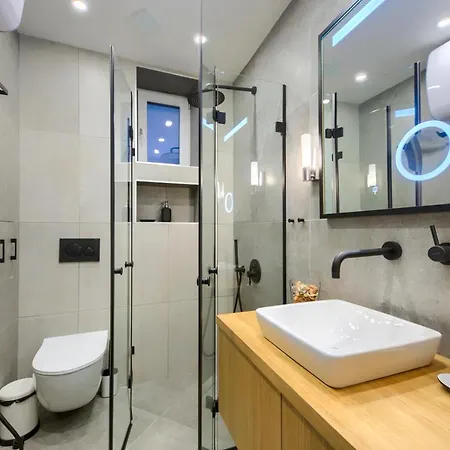 Apartment Premium Lovely 2bd Near The Parliament *