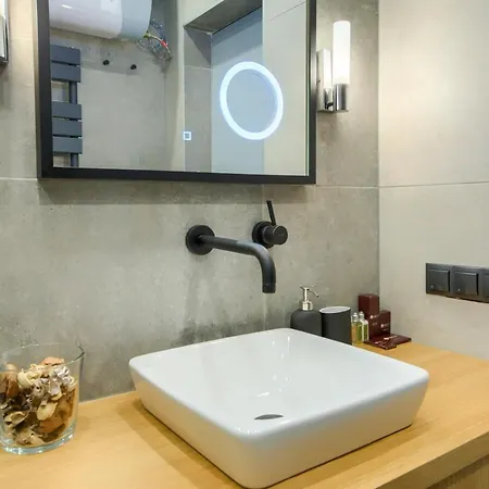 Premium Lovely 2bd Near The Parliament