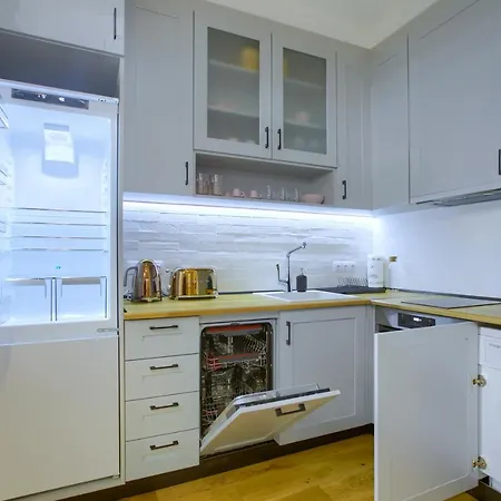 Premium Lovely 2bd Near The Parliament * Sofia