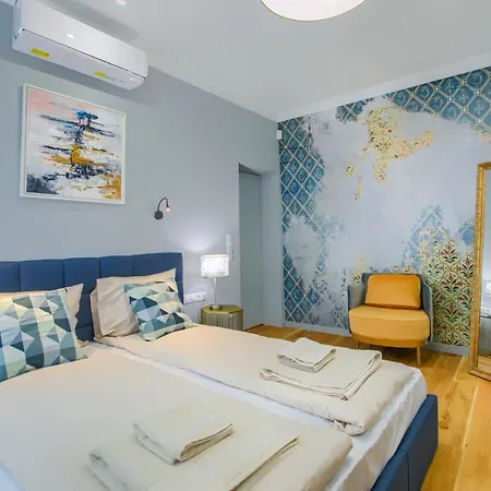 Apartment Premium Lovely 2bd Near The Parliament *