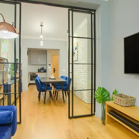 Apartment Premium Lovely 2bd Near The Parliament *