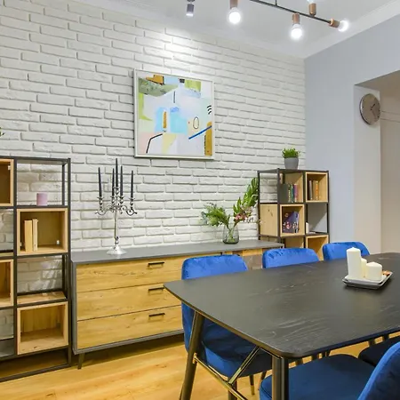 Premium Lovely 2bd Near The Parliament Apartment